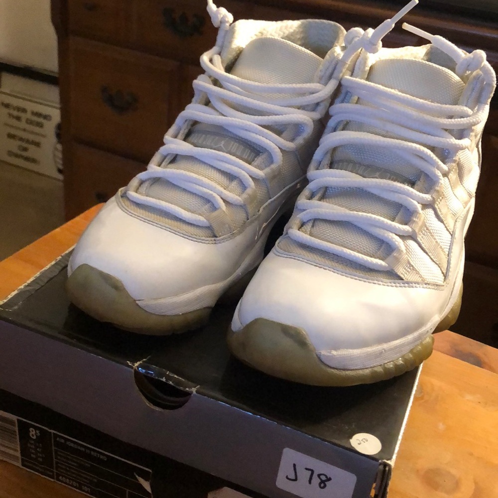 Jordan retro 11s “Anniversary”